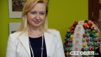 СМИ узнали, кто руководит киевским бизнесом любовницы Януковича