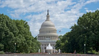 СМИ: В США могут ограничить перемещение дипломатов из России