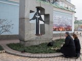 Президент с супругой почтили память жертв Голодомора