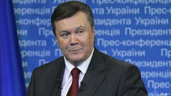 Аваков їздив за Януковичем до Криму, щоб повернути на роботу