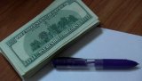 СБУ затримала слідчого поліції за підозрою в отриманні $15 тис. хабара в Одесі
