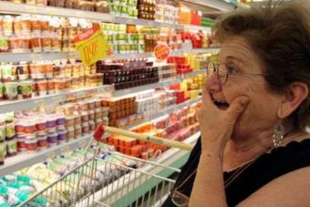 Кабмін у вигляді експерименту скасує держрегулювання цін на продукти