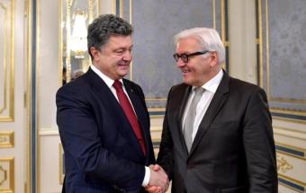Главы МИД Германии и Франции едут в Киев