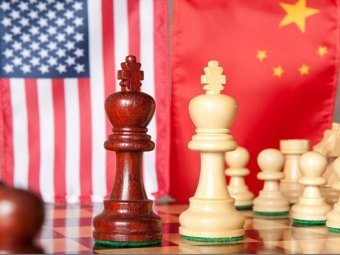 Trump Allows Trade War with China