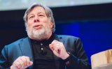 Сооснователь Apple выразил недоверии к Маску