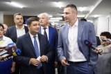 Гройсман ожидает от Рады принятия пяти пакетов реформ