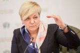 Суд скасував закриття кримінальної справи проти Гонтаревої за відпочинок на Мальдівах