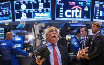 Индекс Dow Jones впервые в истории поднялся выше отметки 20 тысяч пунктов