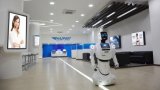 Робот «Казпошти» Куаниш здивував гостей Qazaqstan Technology Forum