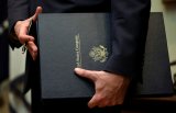 Сенат США одобрил новые санкции против России