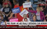 На выступлении Трампа юноша развернул флаг СССР