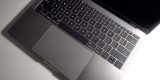 На Apple подали груповий позов через проблеми з клавіатурою