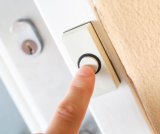 Создан умный дверной видеозвонок, который может отличить друзей от незнакомцев