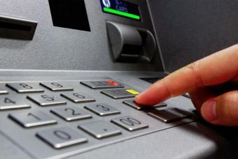 Українські банки більше не будуть об’єднуватися в банкоматні мережі
