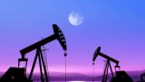 Нафта дешевшає на тлі торгового конфлікту між Китаєм і США