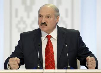 Лукашенко пригрозил заменить российскую нефть иранской
