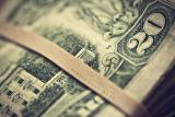 Норму об обязательной продаже 75% валютной выручки продлили на 3 месяца