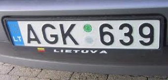 Суды начали штрафовать за литовские номера - СМИ
