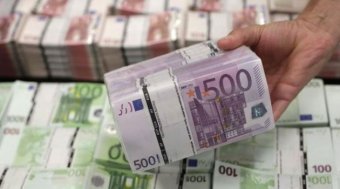 У біглого від слідства менеджера Газпрому знайшли мішки з мільйонами євро