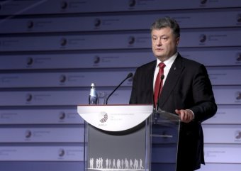 Порошенко назначит в Нацкомиссию по тарифам лояльных людей - источник