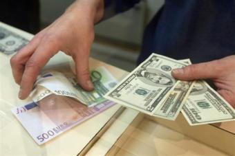 Рада зробила крок до скасування песнійного збору з обміну валюти