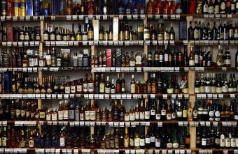 Київрада не змогла обмежити продаж алкоголю в нічний час