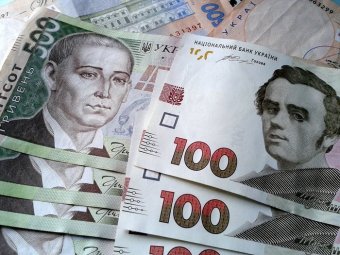 Офіційний курс гривні встановлено на рівні 27,01 грн/долар