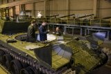 Суд відсторонив від посади голову Львівського бронетанкового заводу