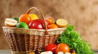 В Україні стрімко дорожчають фрукти і овочі