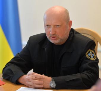Украина в шоке: После Майдана Турчинов вывел в офшоры 800 миллионов. Суд обязал открыть дело