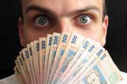 В январе - июле 2013 г. среднемесячная заработная плата составила 3215 грн .