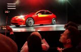 Tesla зібрала рекордну кількість електрокарів за тиждень