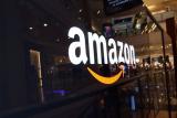 Засновник Amazon оголосив про плани доставляти вантажі на Місяць