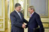 Президент Украины провел встречу с Комиссаром ЕС по вопросам европейской политики соседства и переговоров по расширению