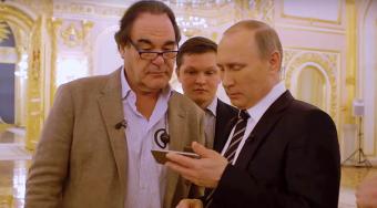 Режиссер Стоун: Путин &laquo;мыслит как шахматист&raquo;