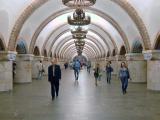 Киевская власть в очередной раз обсуждает повышение цен на проезд в метро