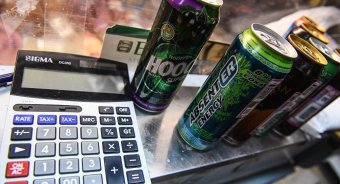 В Казахстане требуют запретить продажу энергетиков несовершеннолетним