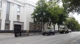 Во дворе Верховной Рады заметили бронетехнику