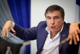 Саакашвили заявил, что поселится в палатке возле Рады